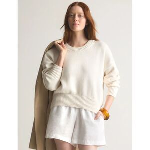 NWT Quince Organic Cotton Boyfriend Crew Sweater Ivory Size M